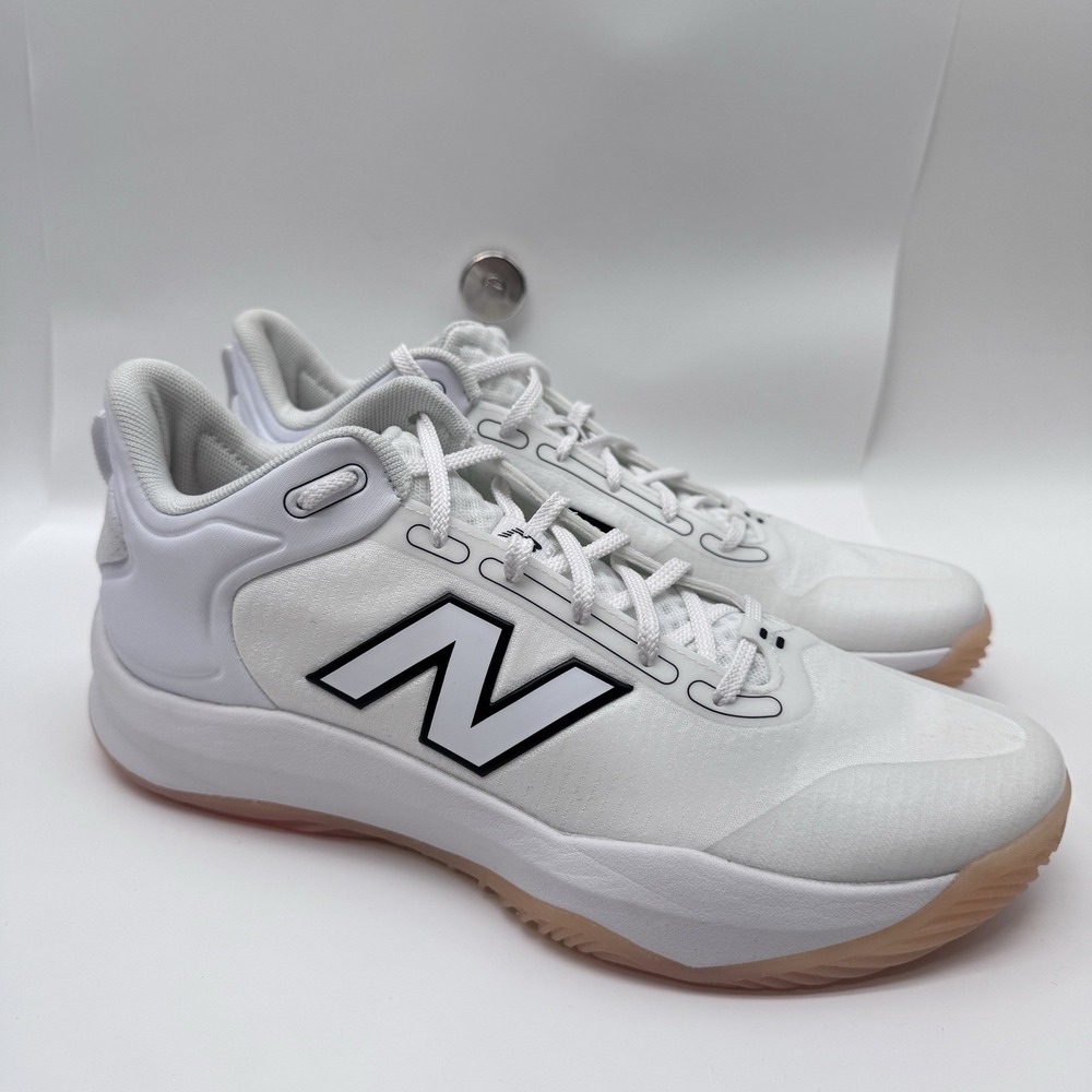 New Balance 234v1 White Black Court Volleyball Shoes Women's Size 10.5 WCH234F1